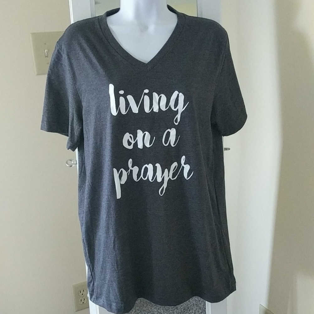 *Living on a Prayer* Graphic Vneck